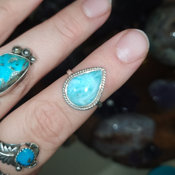 Size 8 Sterling Silver Larimar Ring - Picture 3 of 5